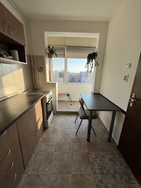 Piata Chibrit, Metrou 1 Mai, Clabucet,